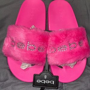 Bebe Slides (Size 8)